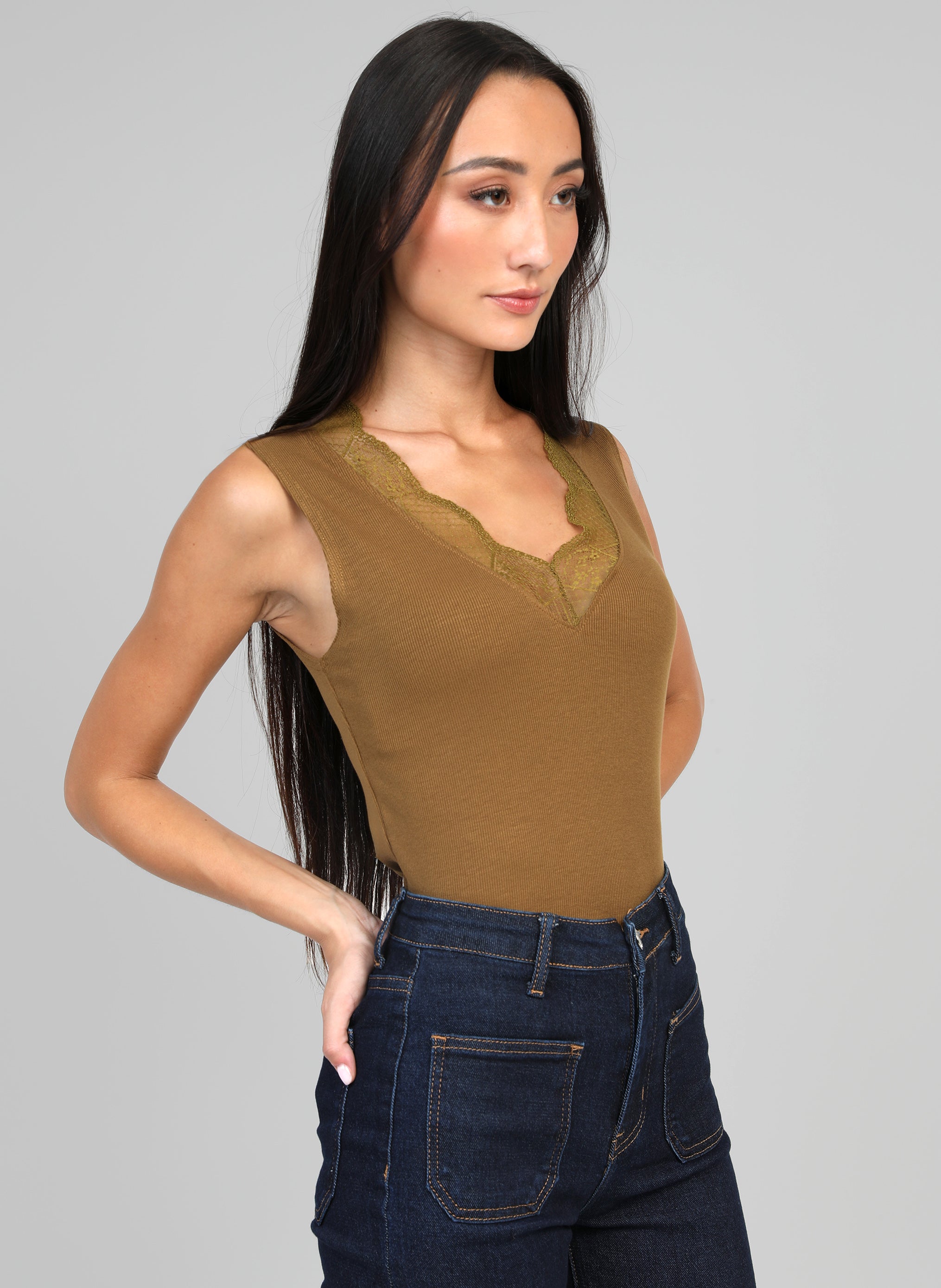 ASTURIE DEBARDEUR olive