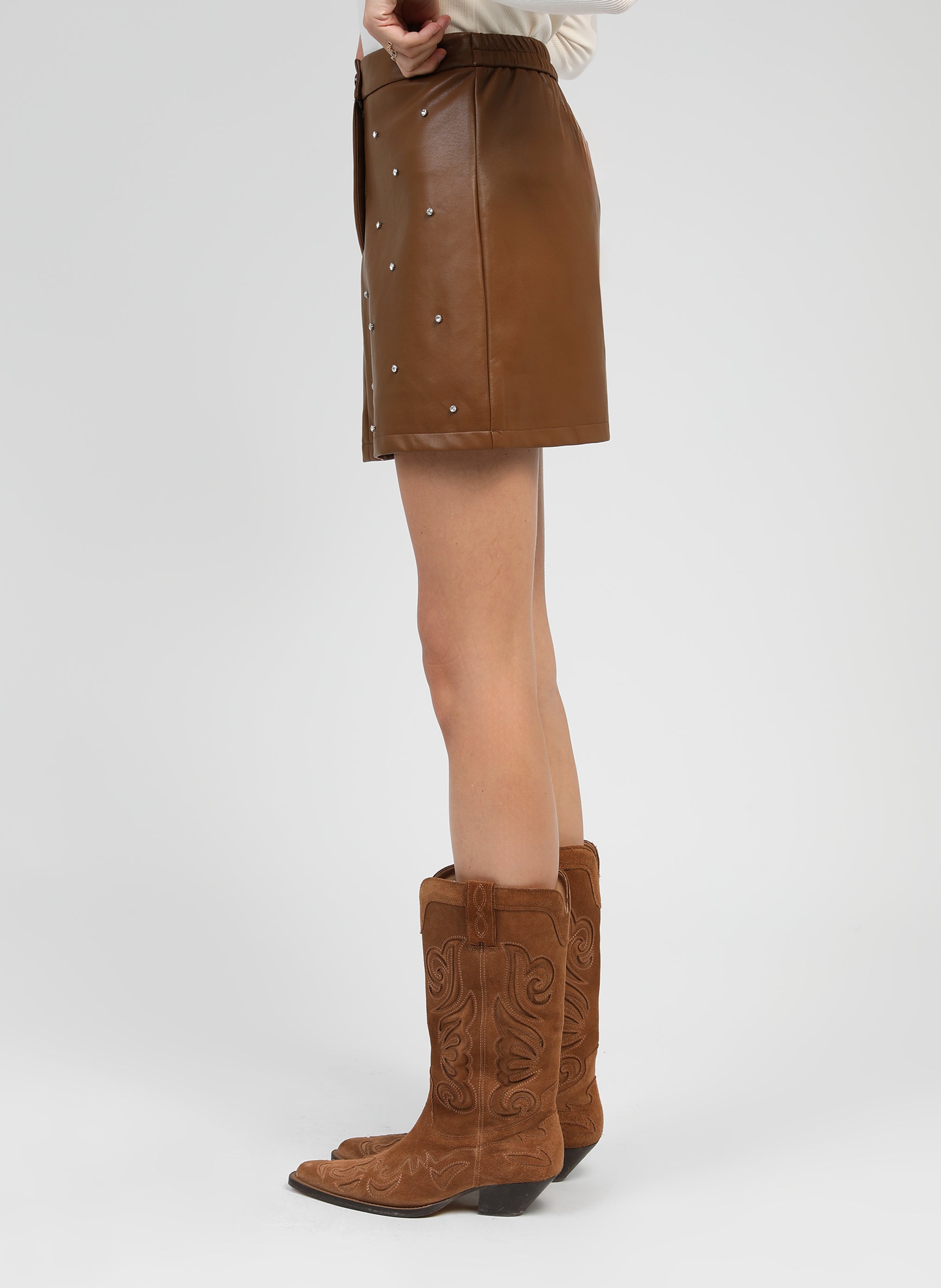 JUPE COURTE JUTINIA camel