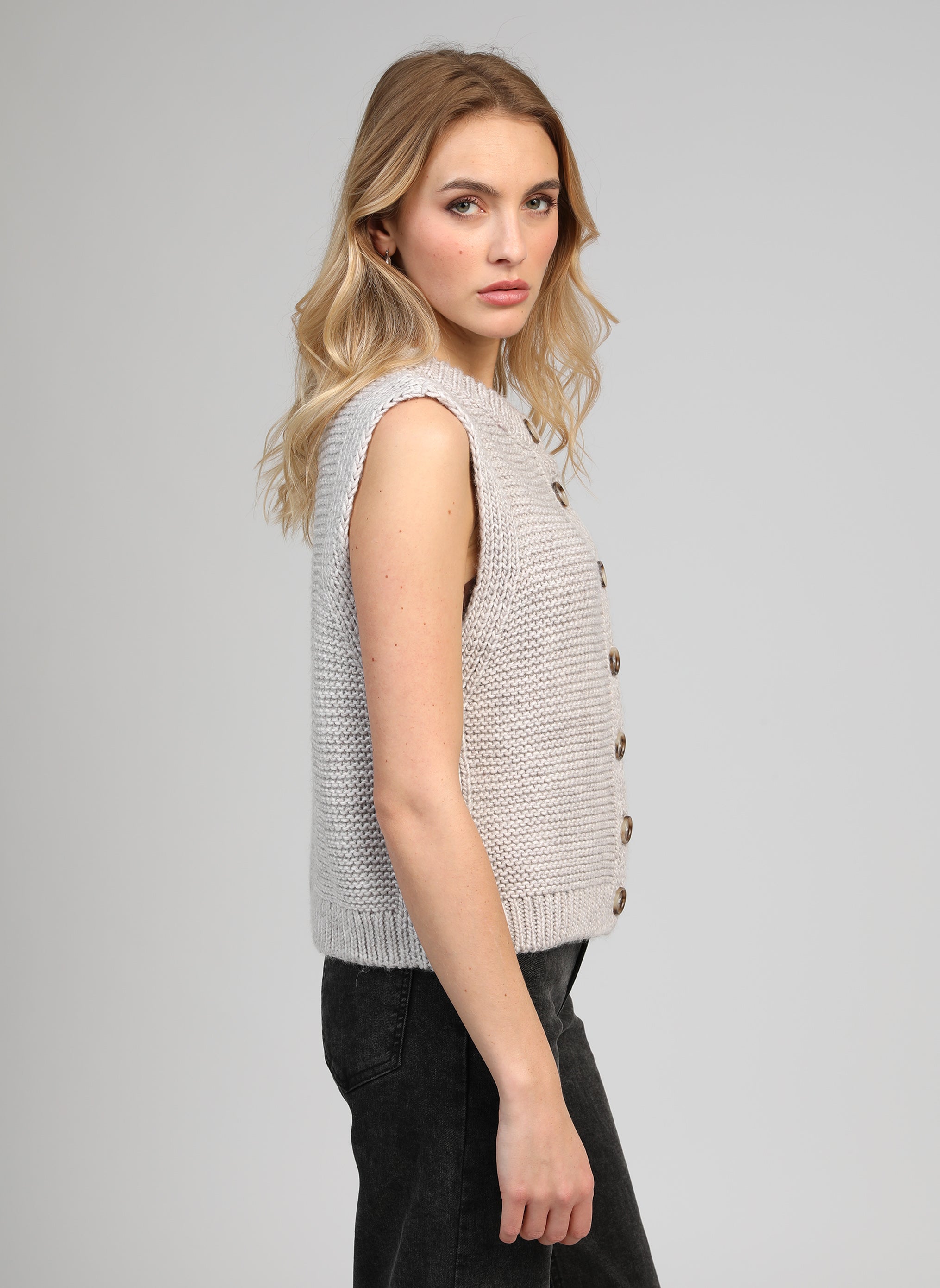 CARDIGAN SANS MANCHE LEJICKY lin