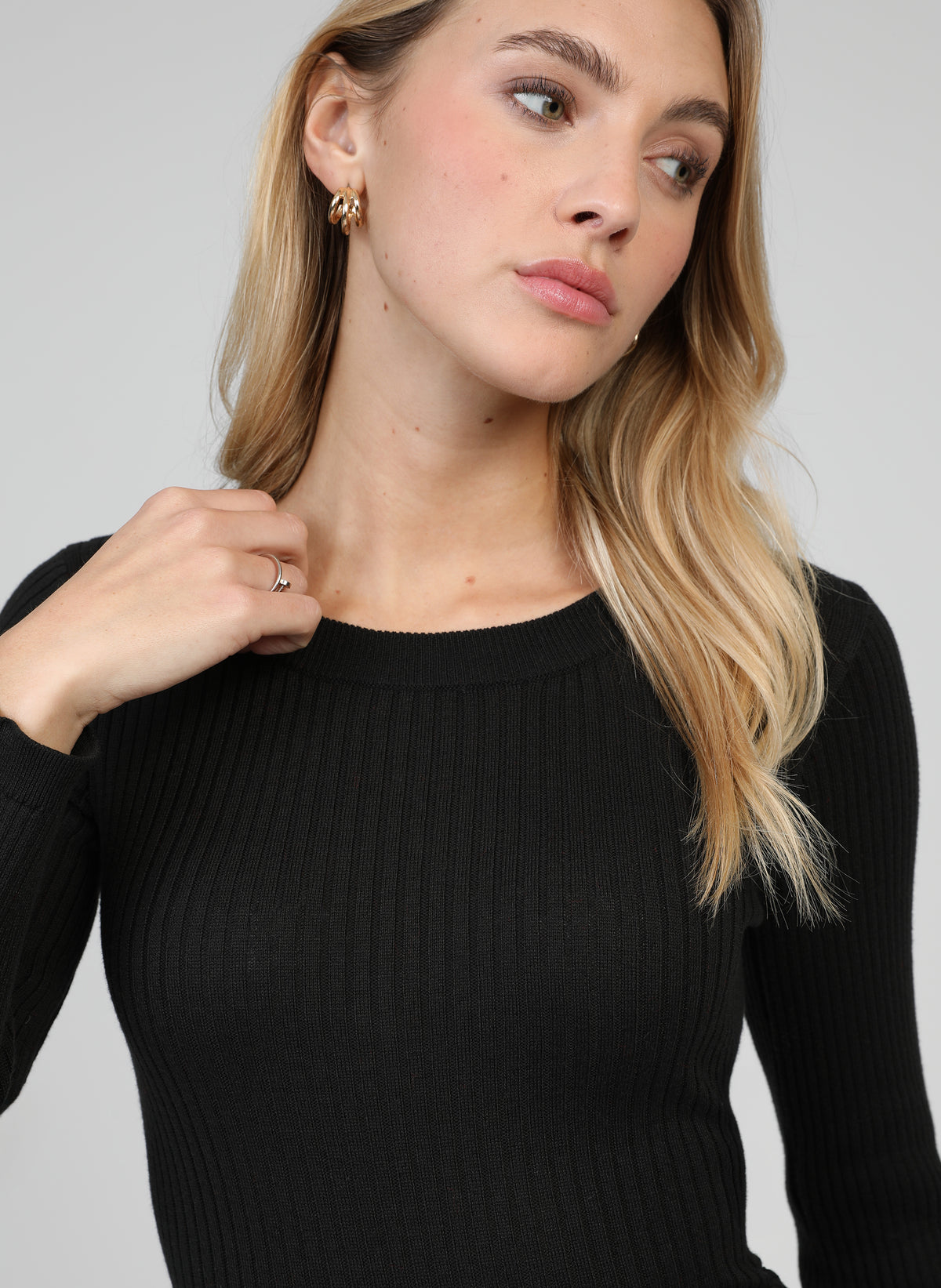 PULL LESIENOU noir