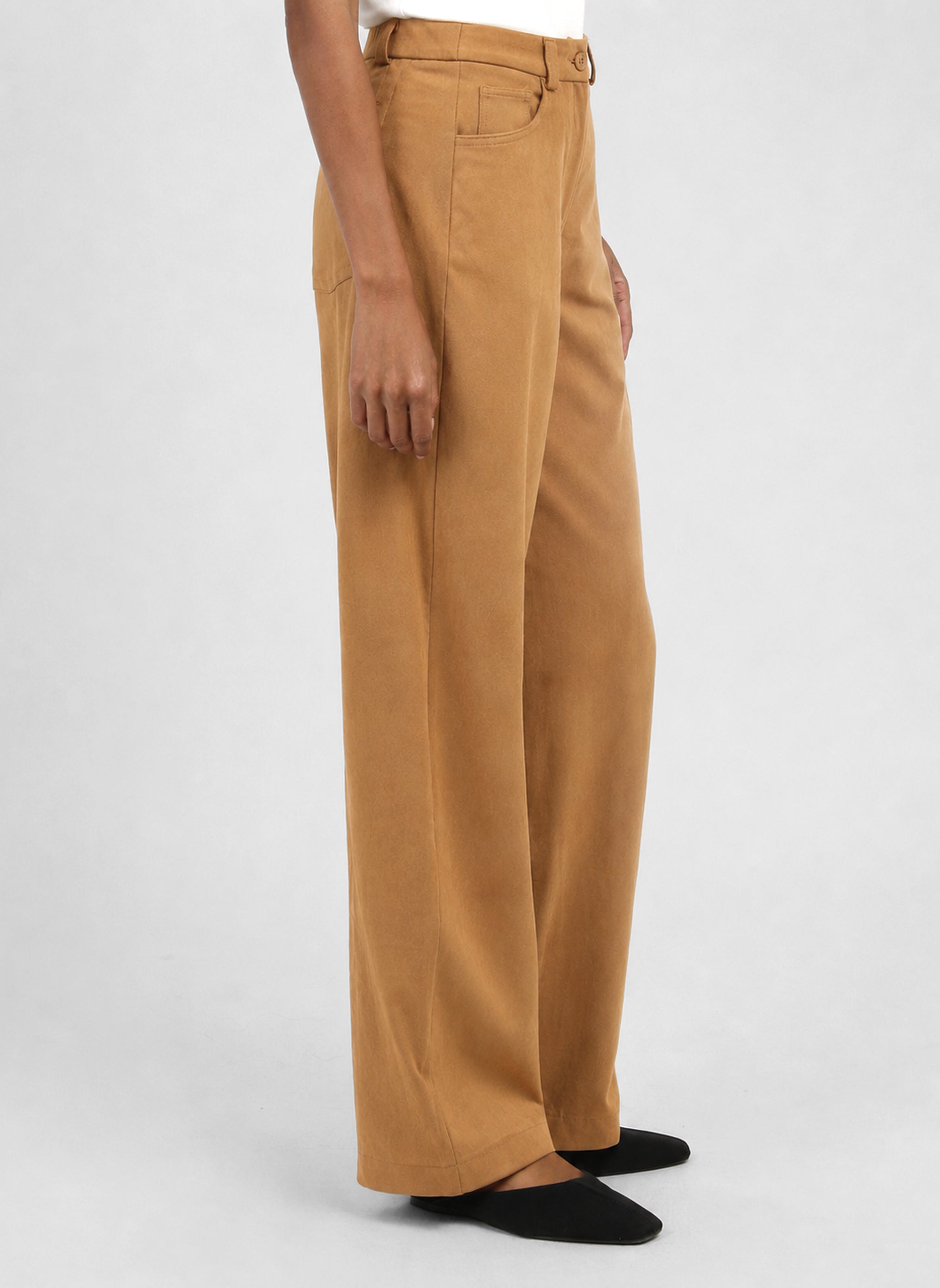 PANTALONES PHILONA color camel