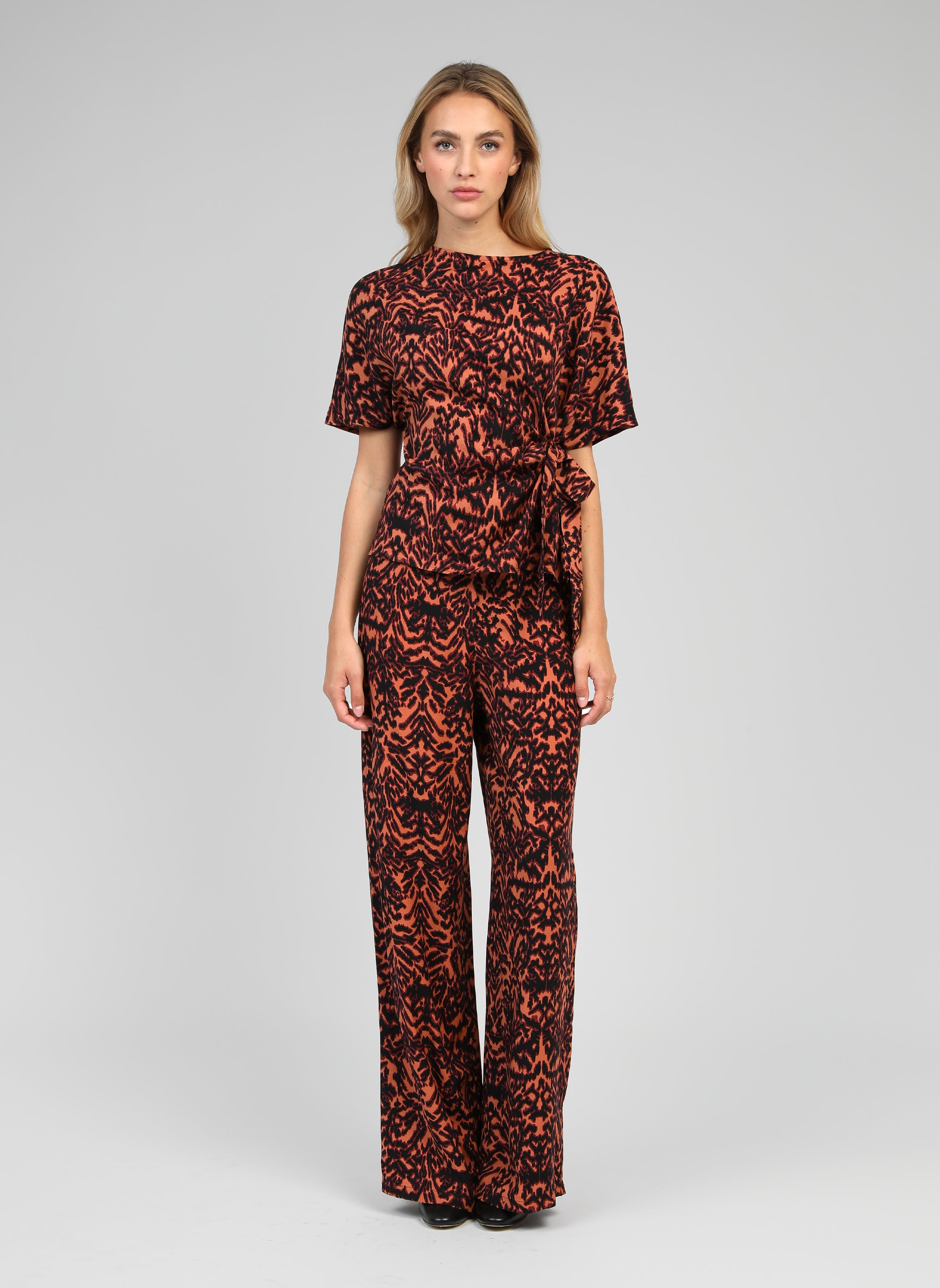 PANTALON PHLORA graphie bordeaux