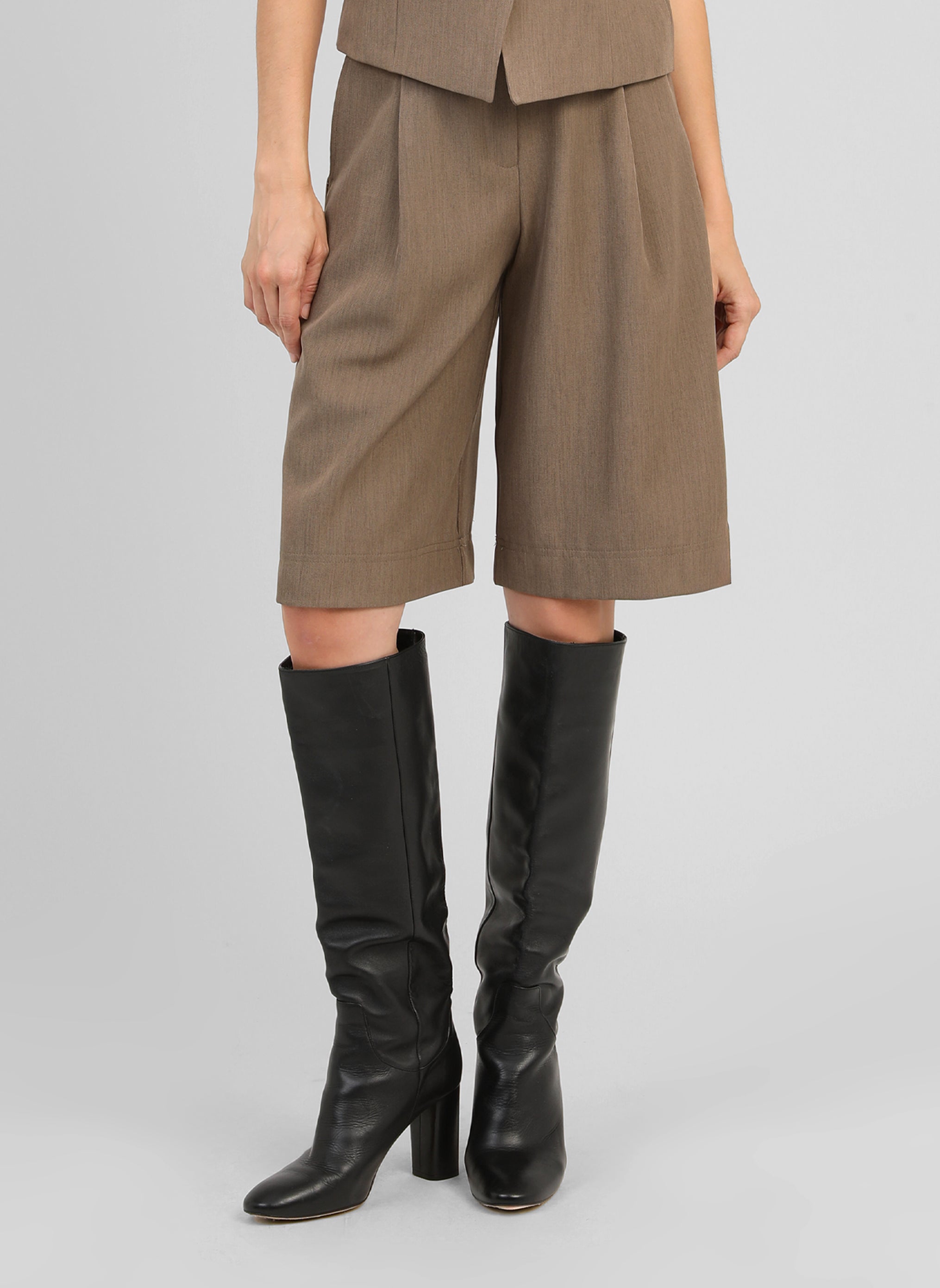 BERMUDA POZITA taupe