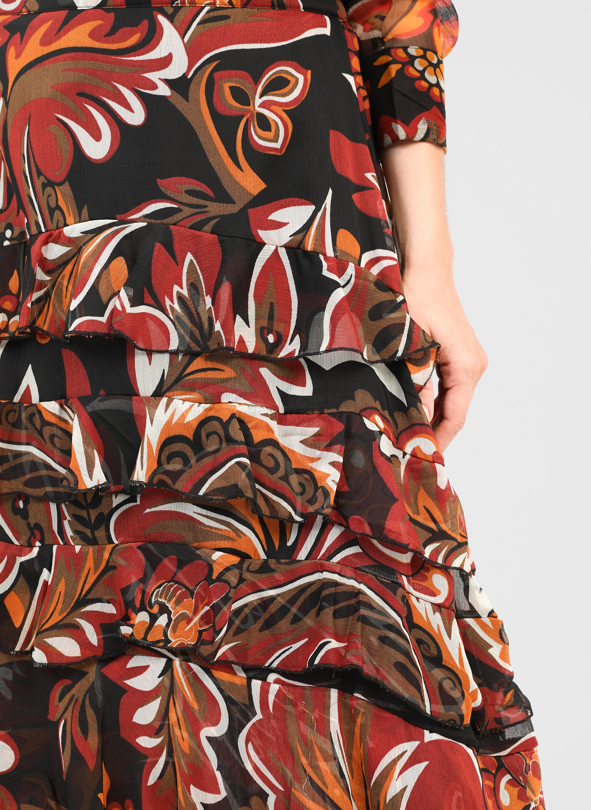 RASHELYNA LONG SKIRT, Black Tosca