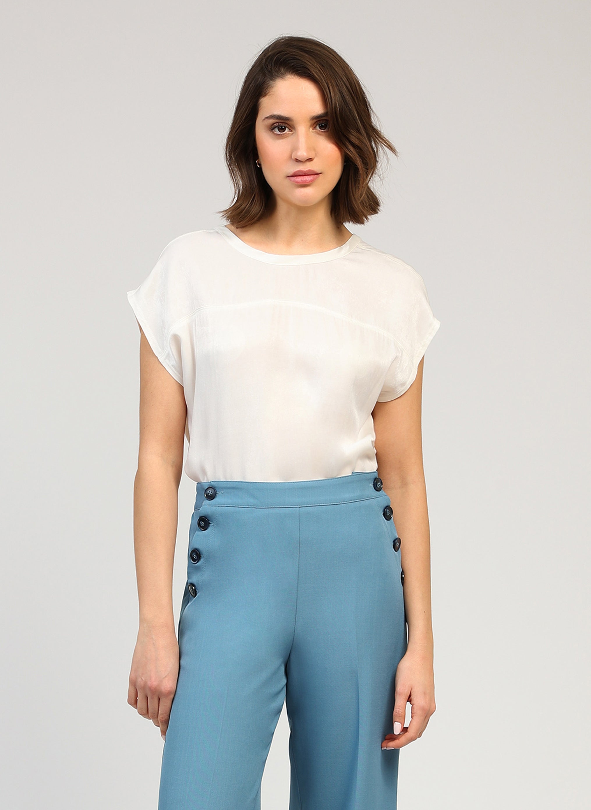 TOP KASIOPE broken white