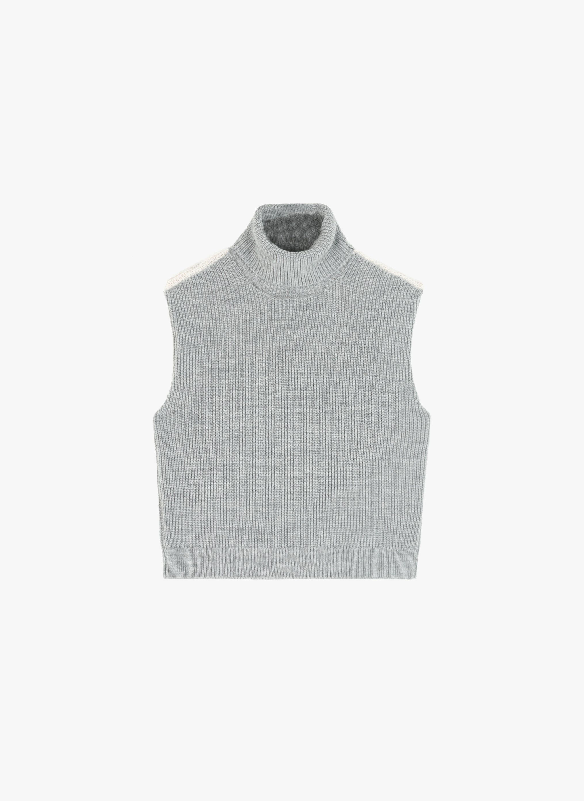 LARIANA CHINA GREY PULL