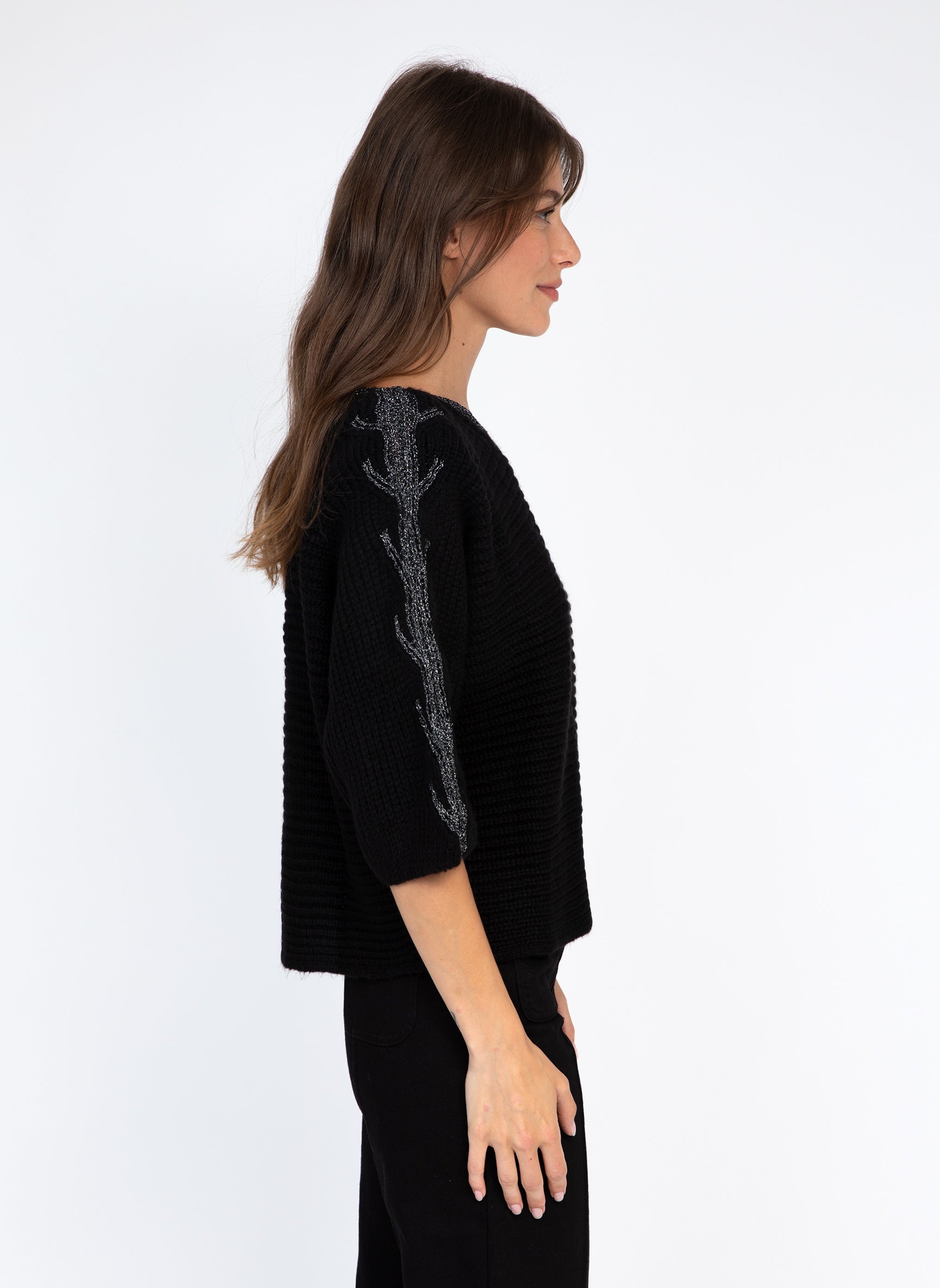 PULL LASHANI black