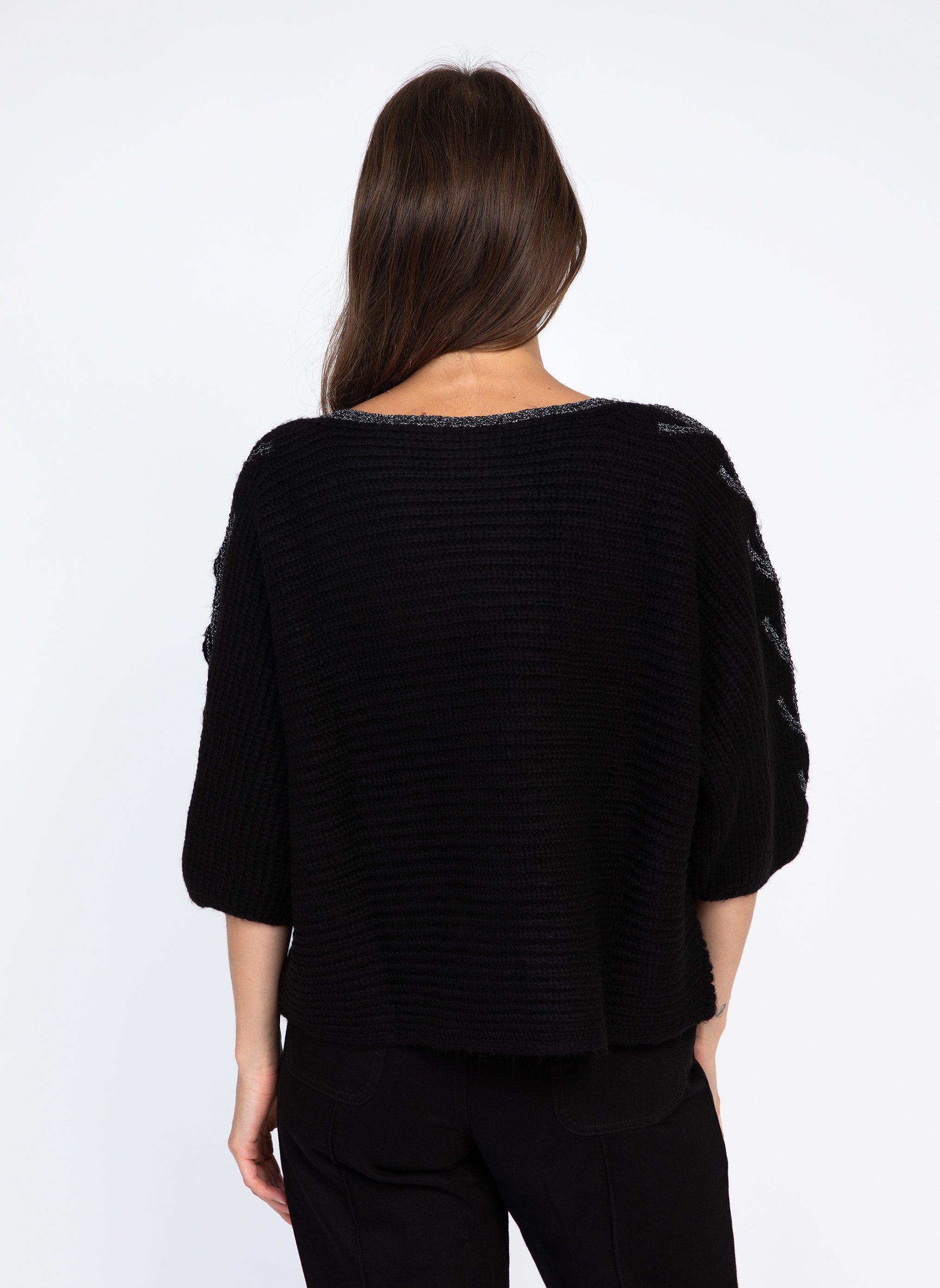 PULL LASHANI black