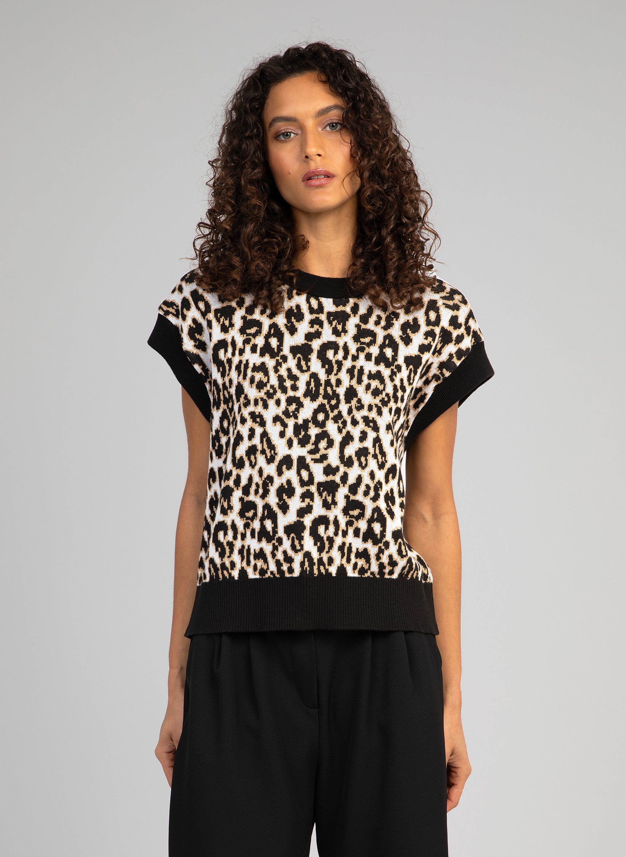 LESAUVAGE PULL black