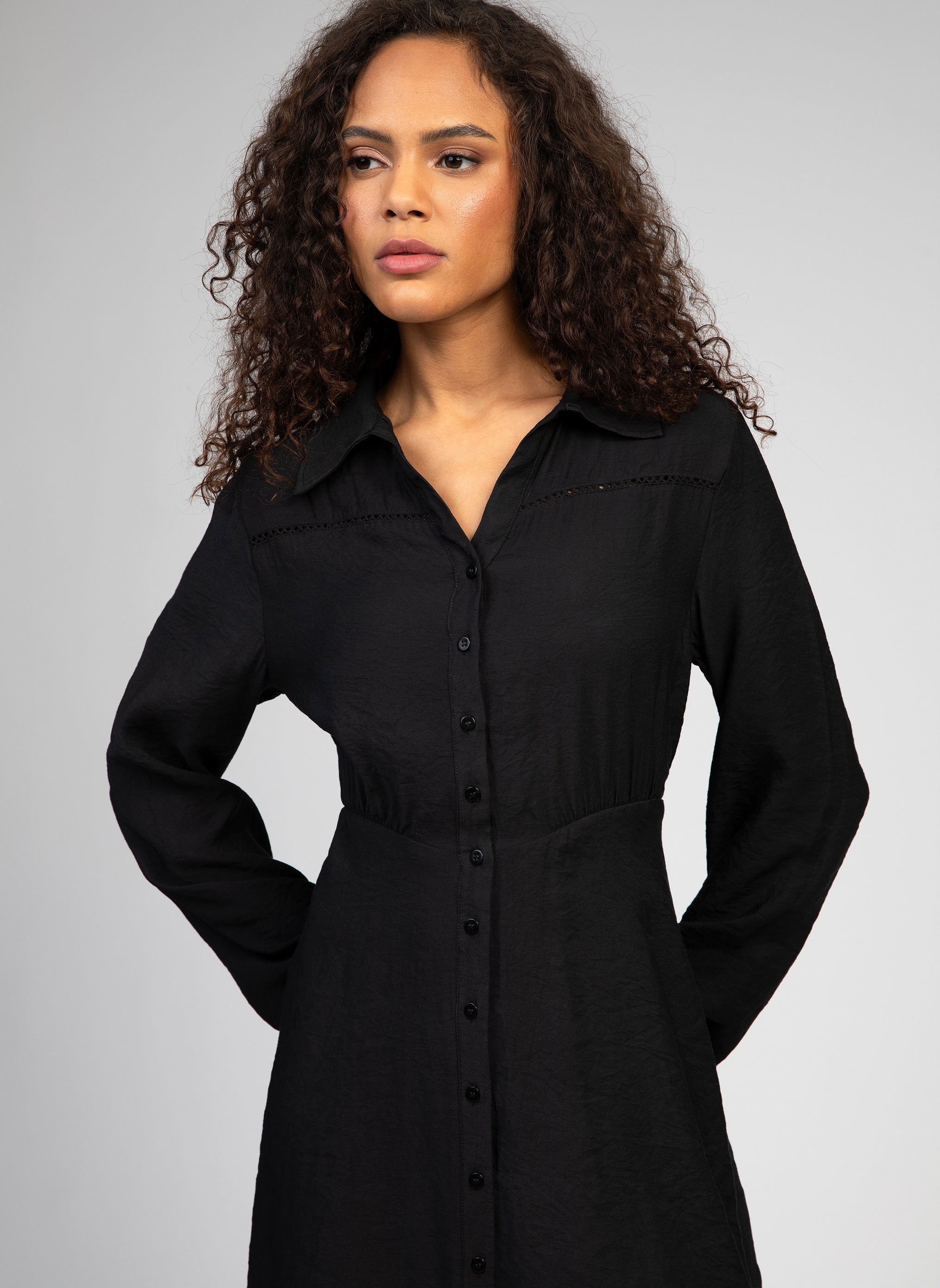 ROBE COURTE MARBELLI noir