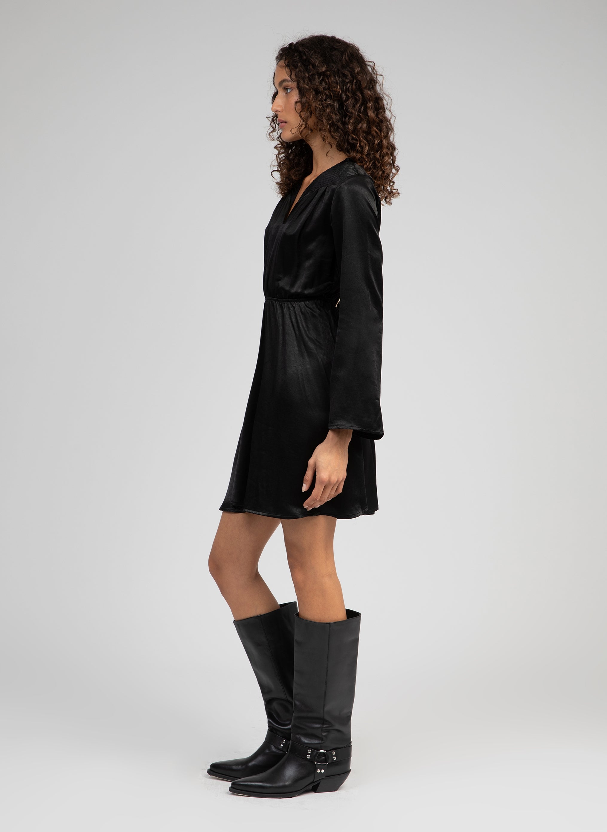 MARIBELA SHORT DRESS black