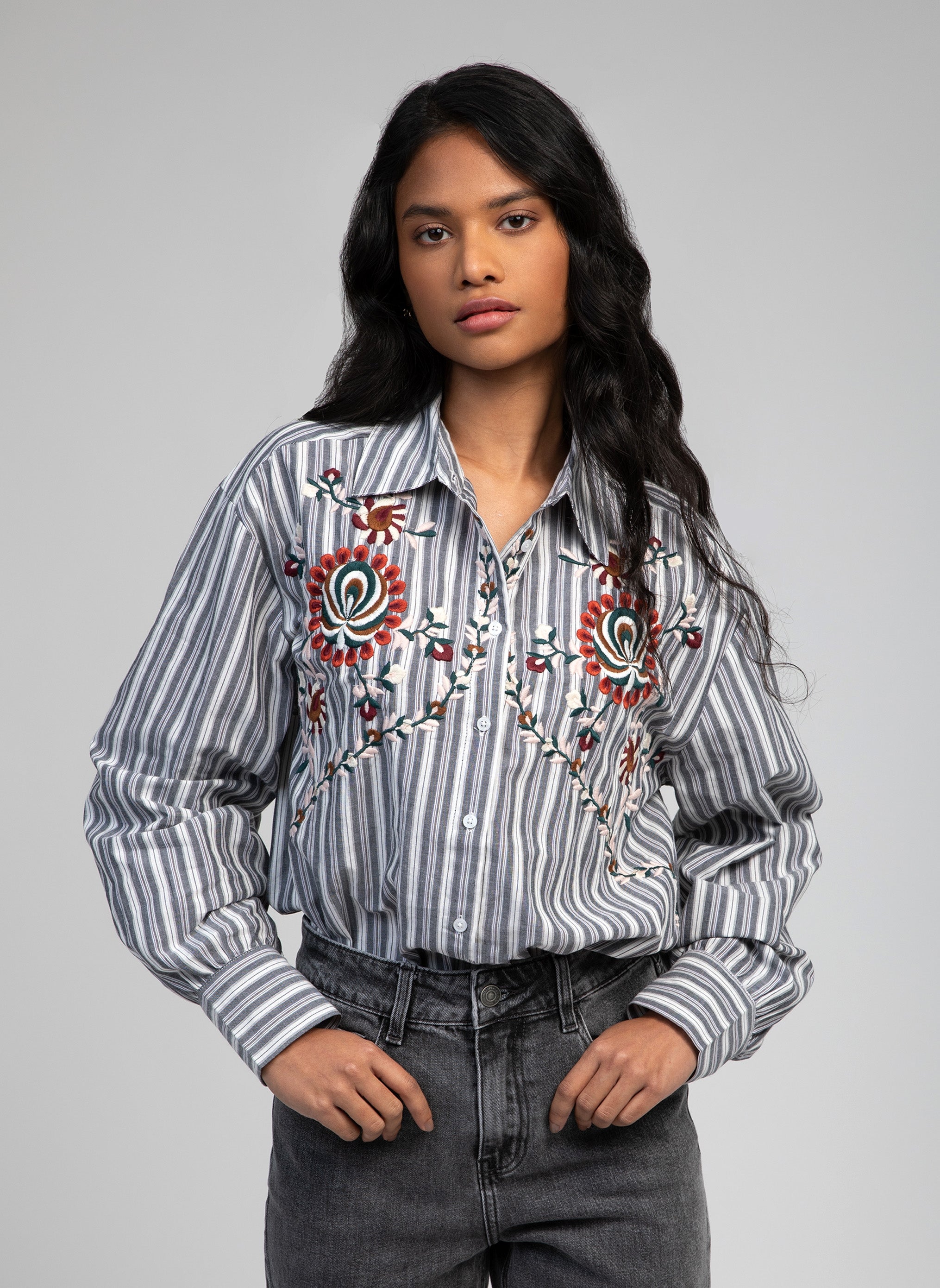 CAMISETA gris SORLANDE