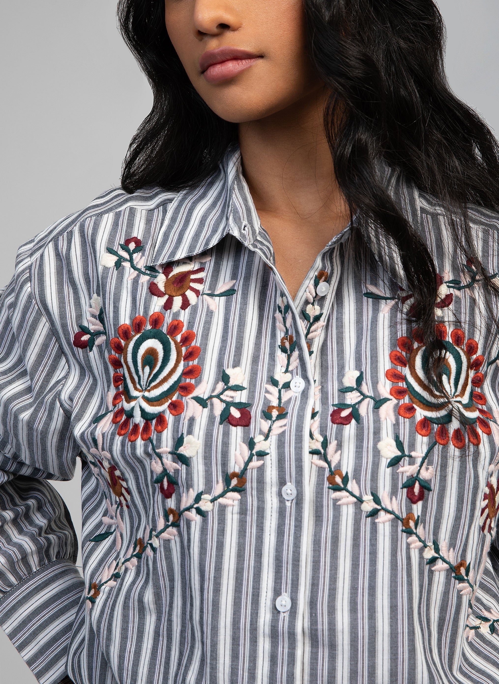 CAMISETA gris SORLANDE