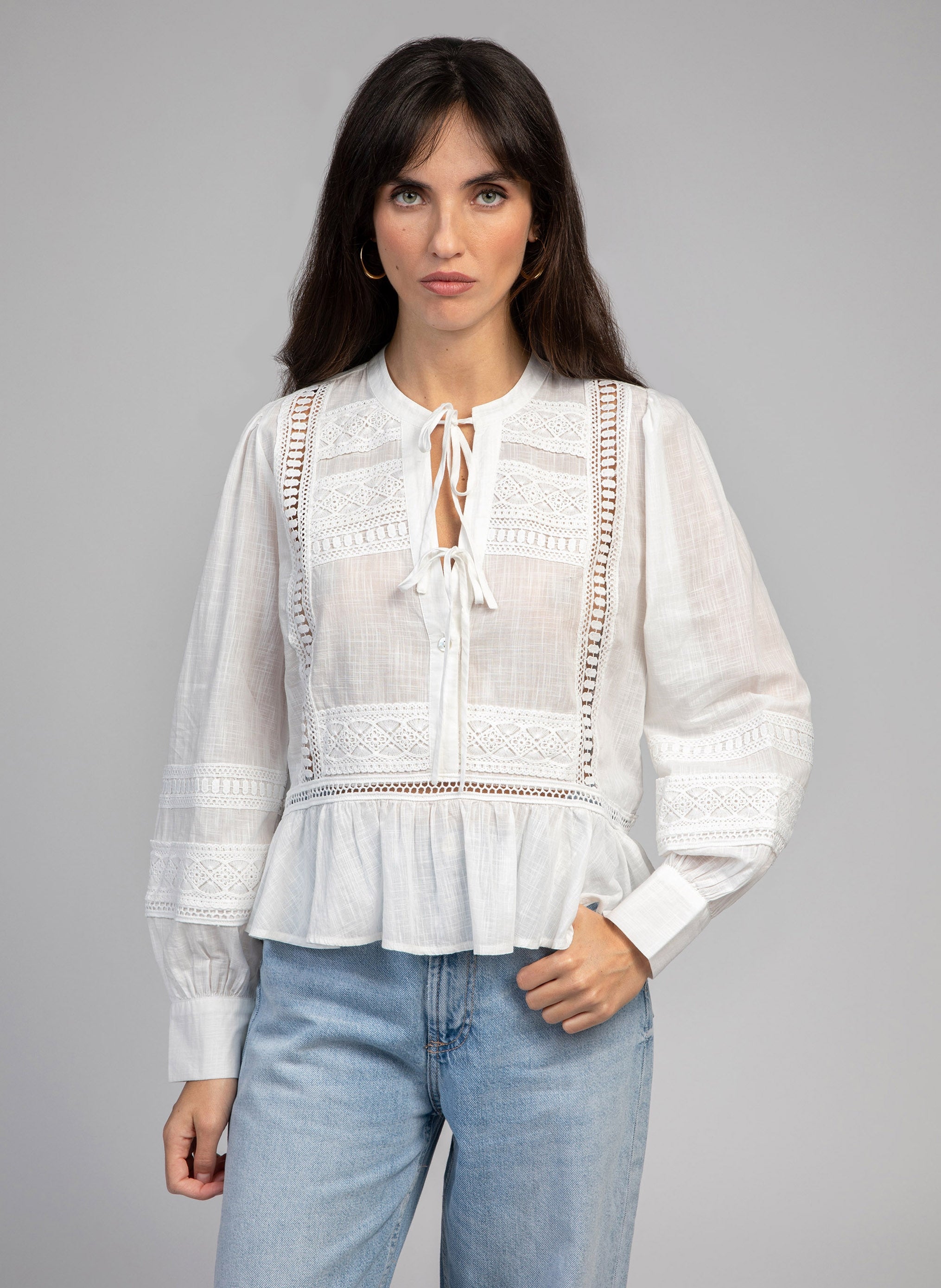 SYNDIOU BLOUSE white