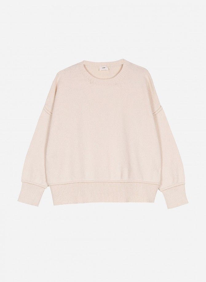 Light and loose LEVITO sweater Ange - 13