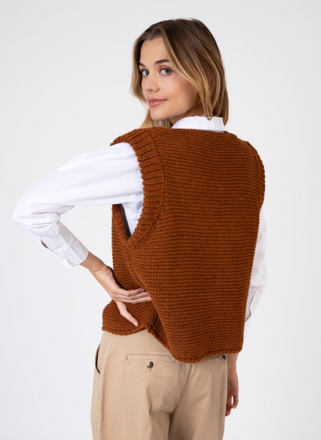 Sleeveless knitted cardigan LEGRINGO  - 37