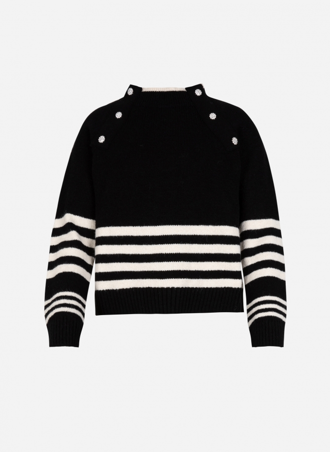 Soft and warm VICENZO striped sweater  - 7