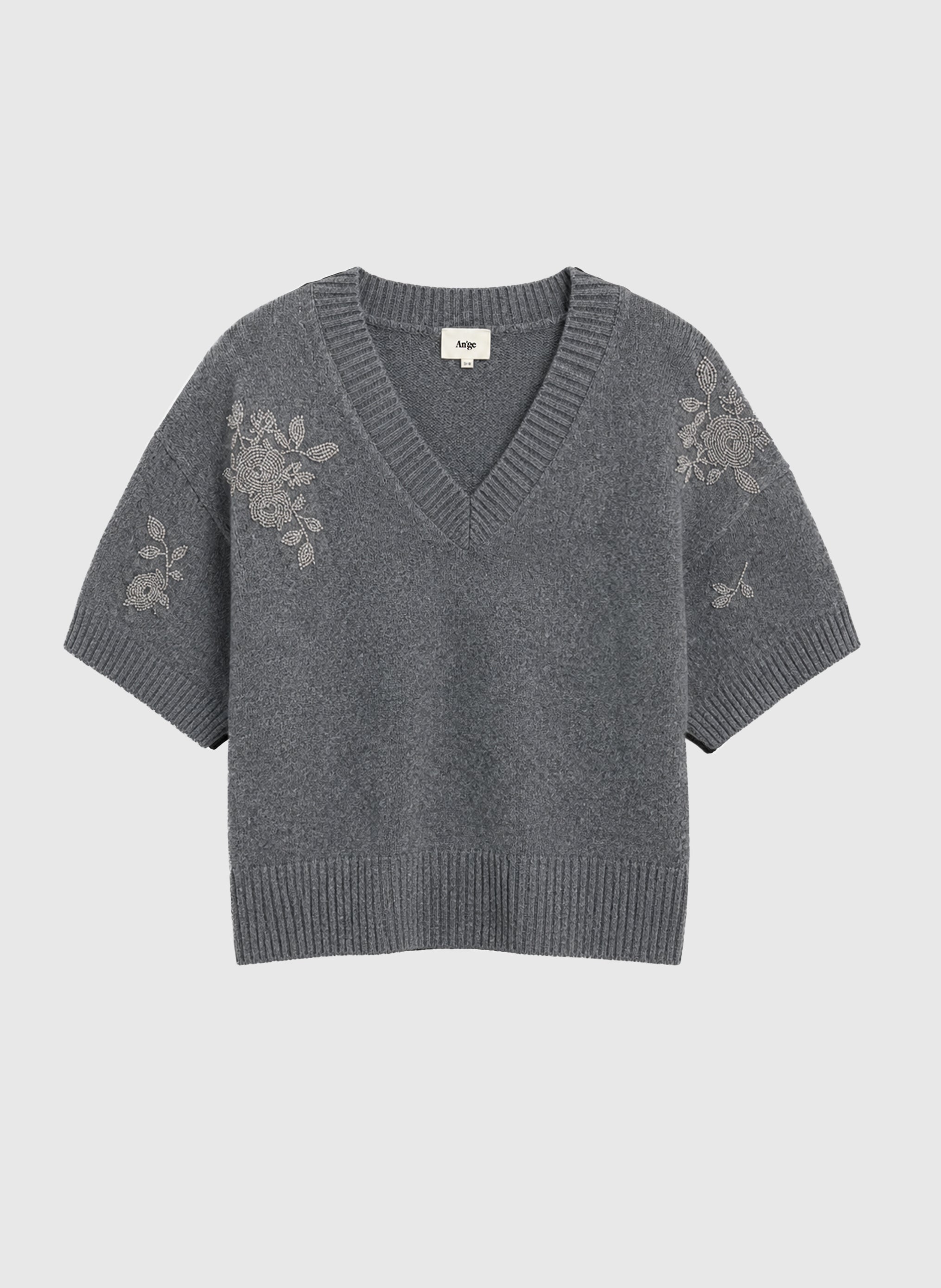 NAKALI Sweater, Charcoal Gray