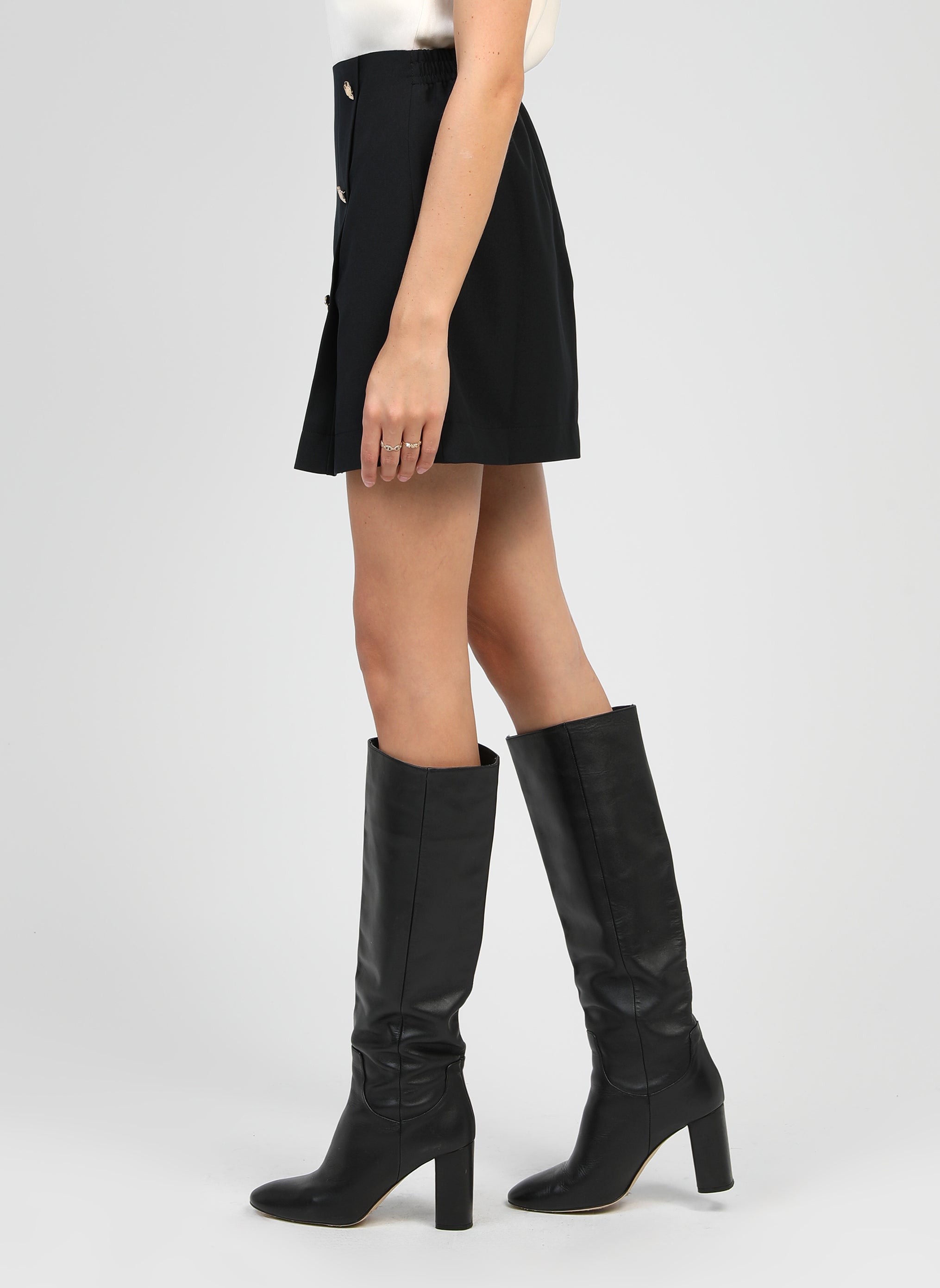 JUPE COURTE GATA noir