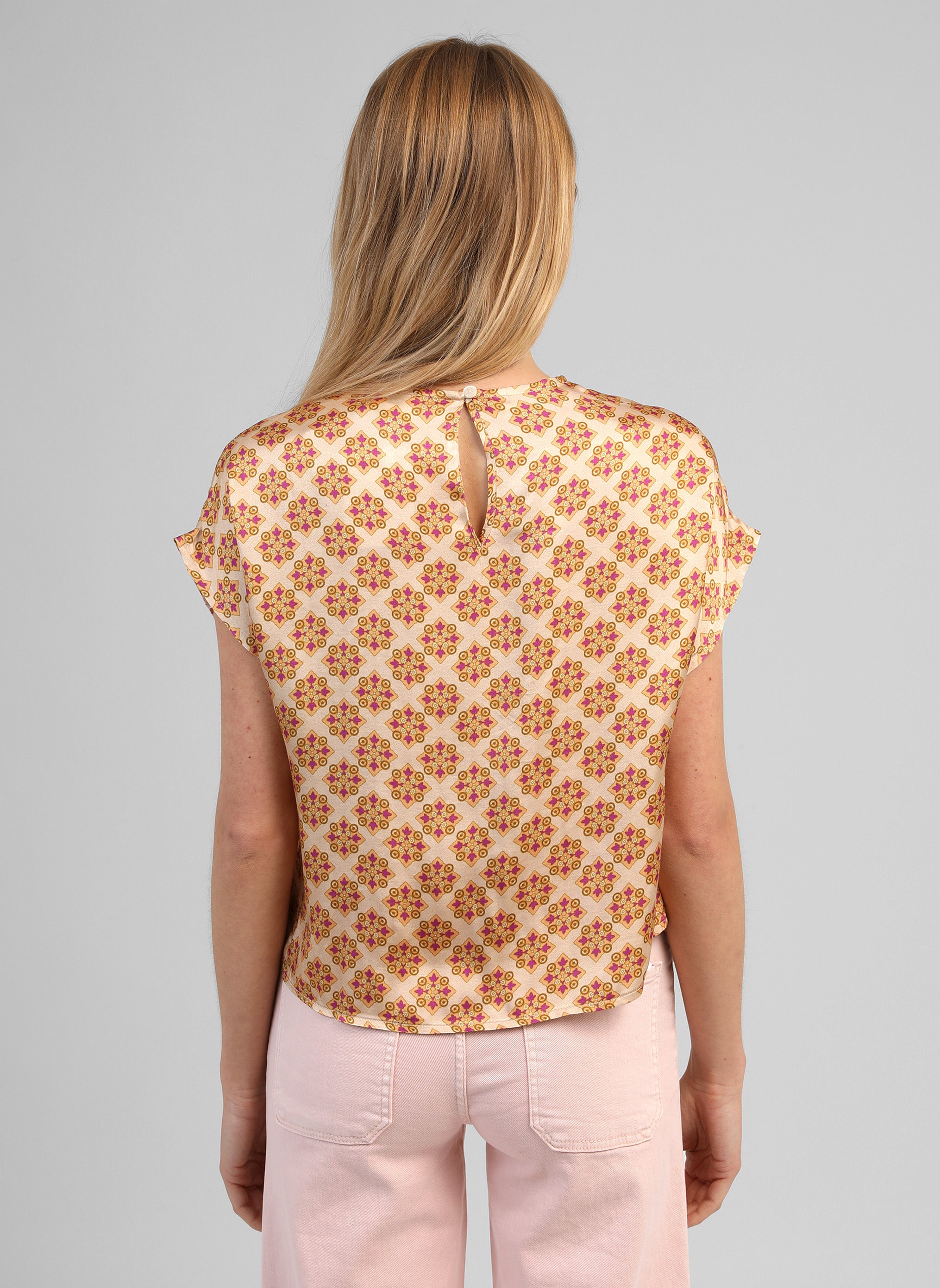 TOP KLEOR patchila ocre