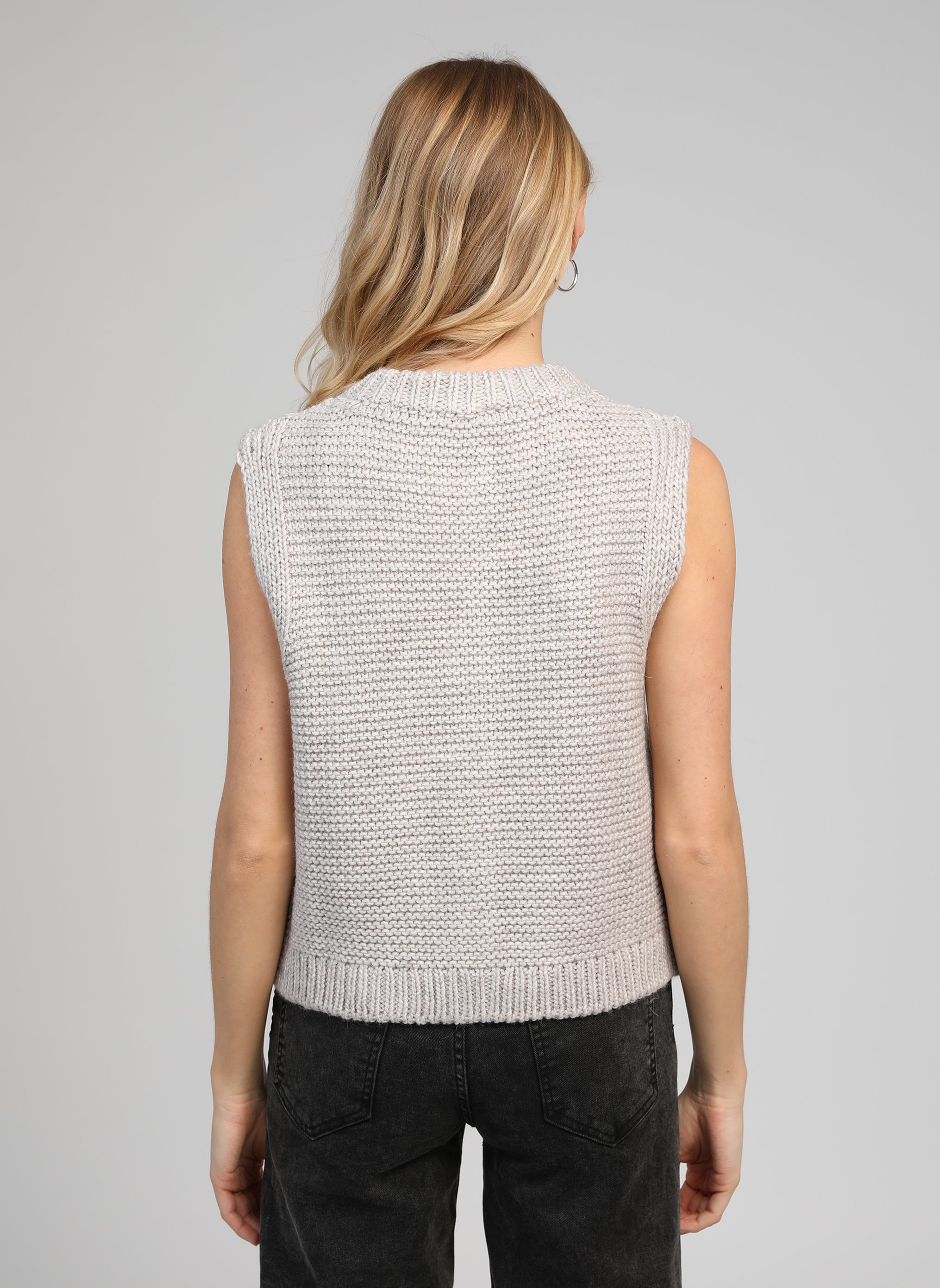 CARDIGAN SANS MANCHE LEJICKY lin