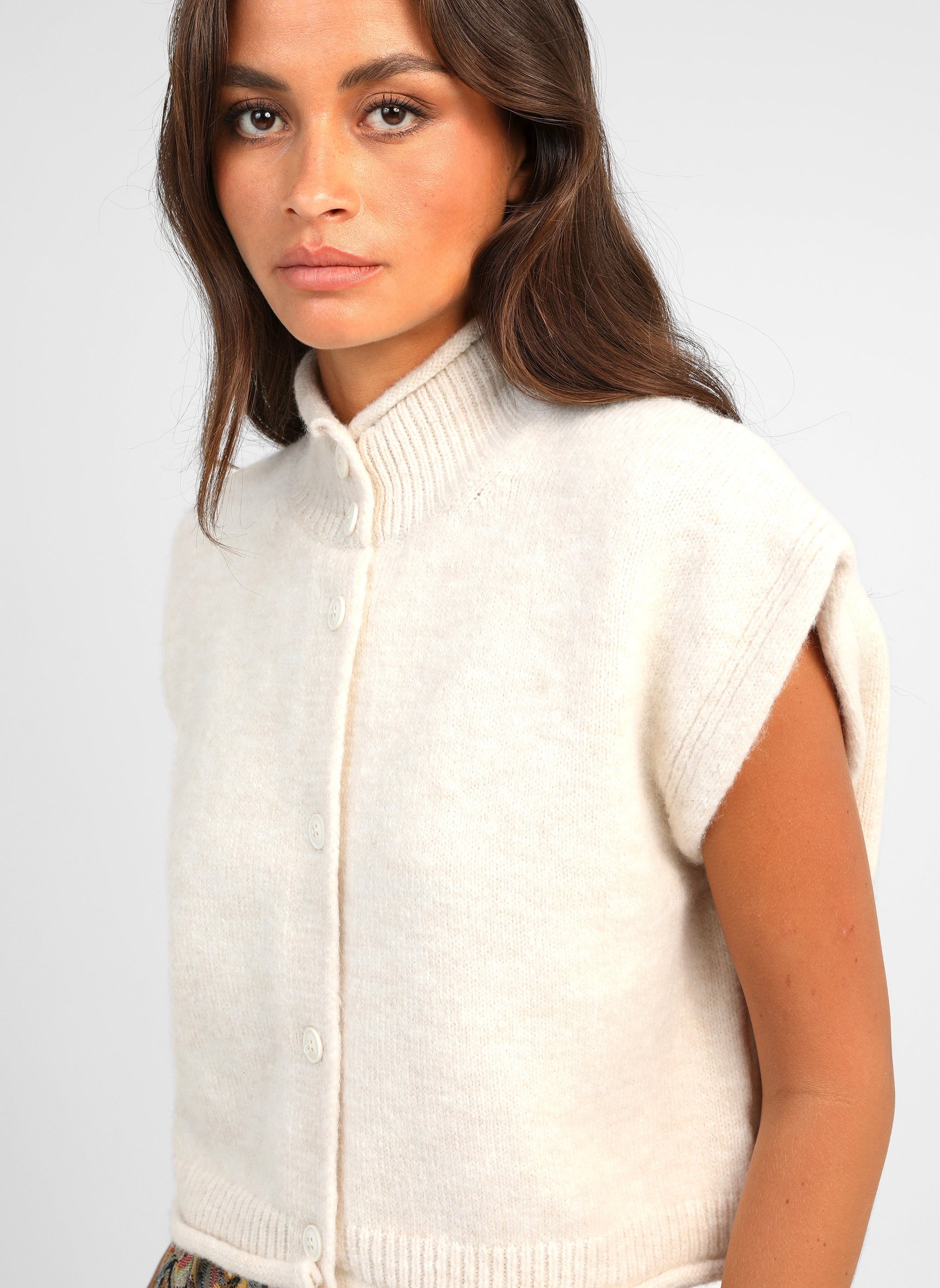 LOROKIA ECRU VEST