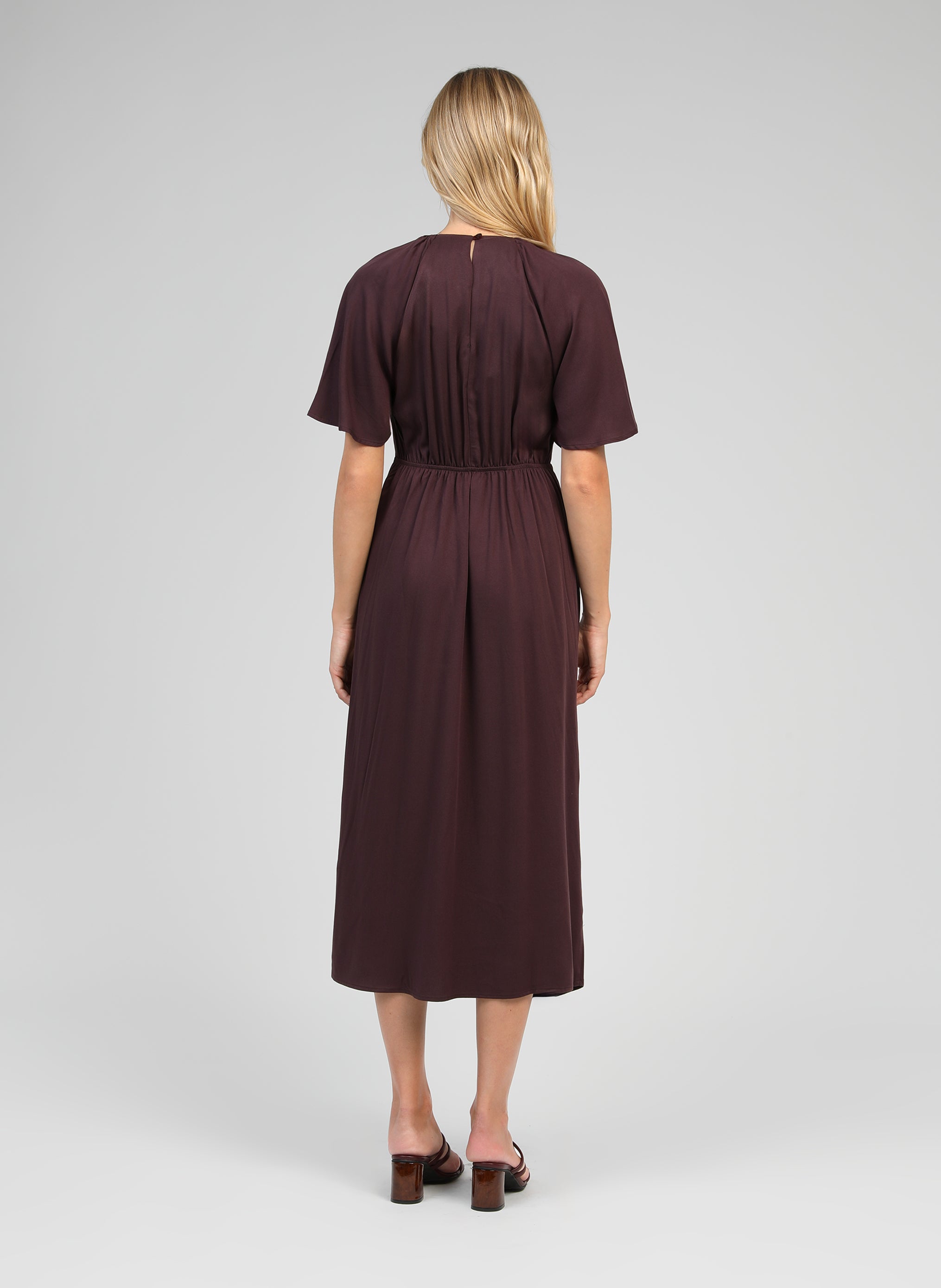 ROBE LONGUE MORIANA wine