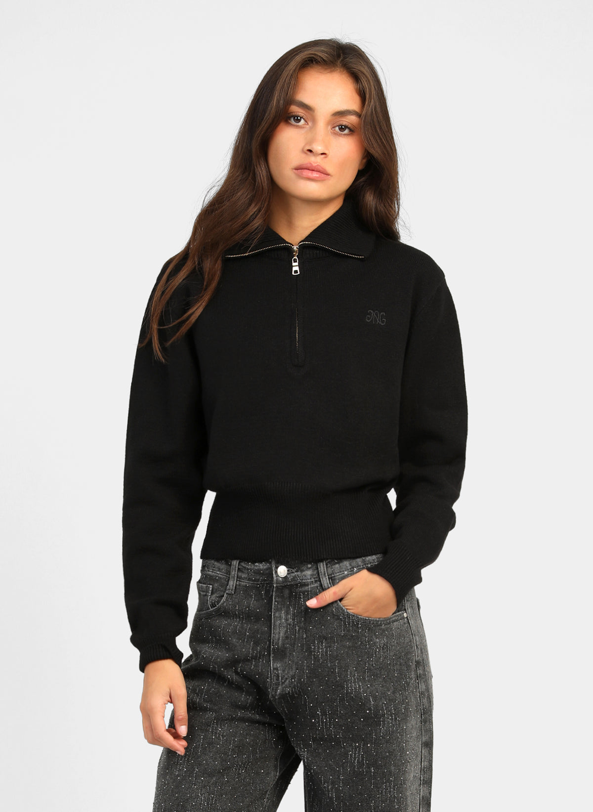 PULL NAZARIO noir