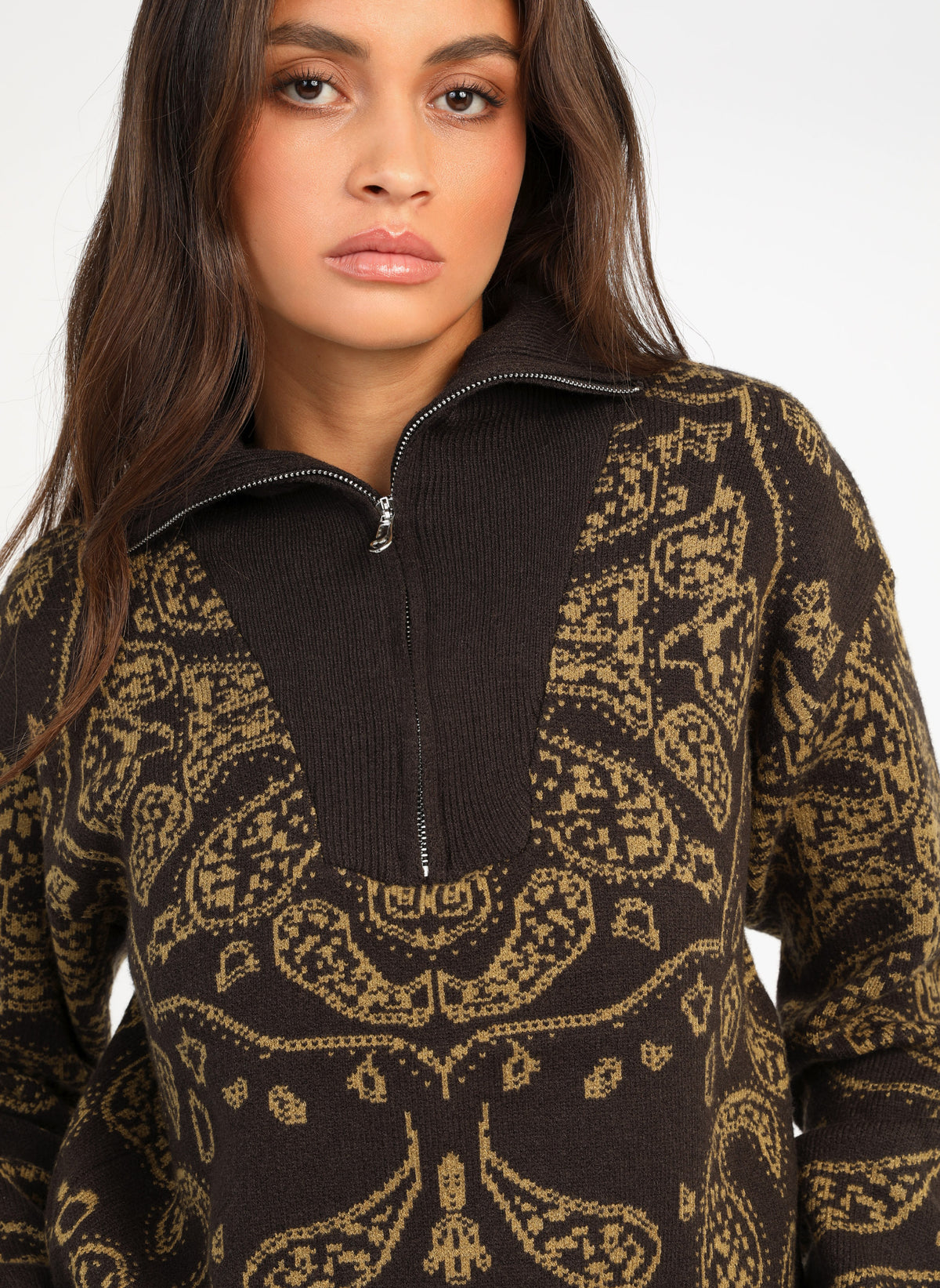 PULL NELLO cafe