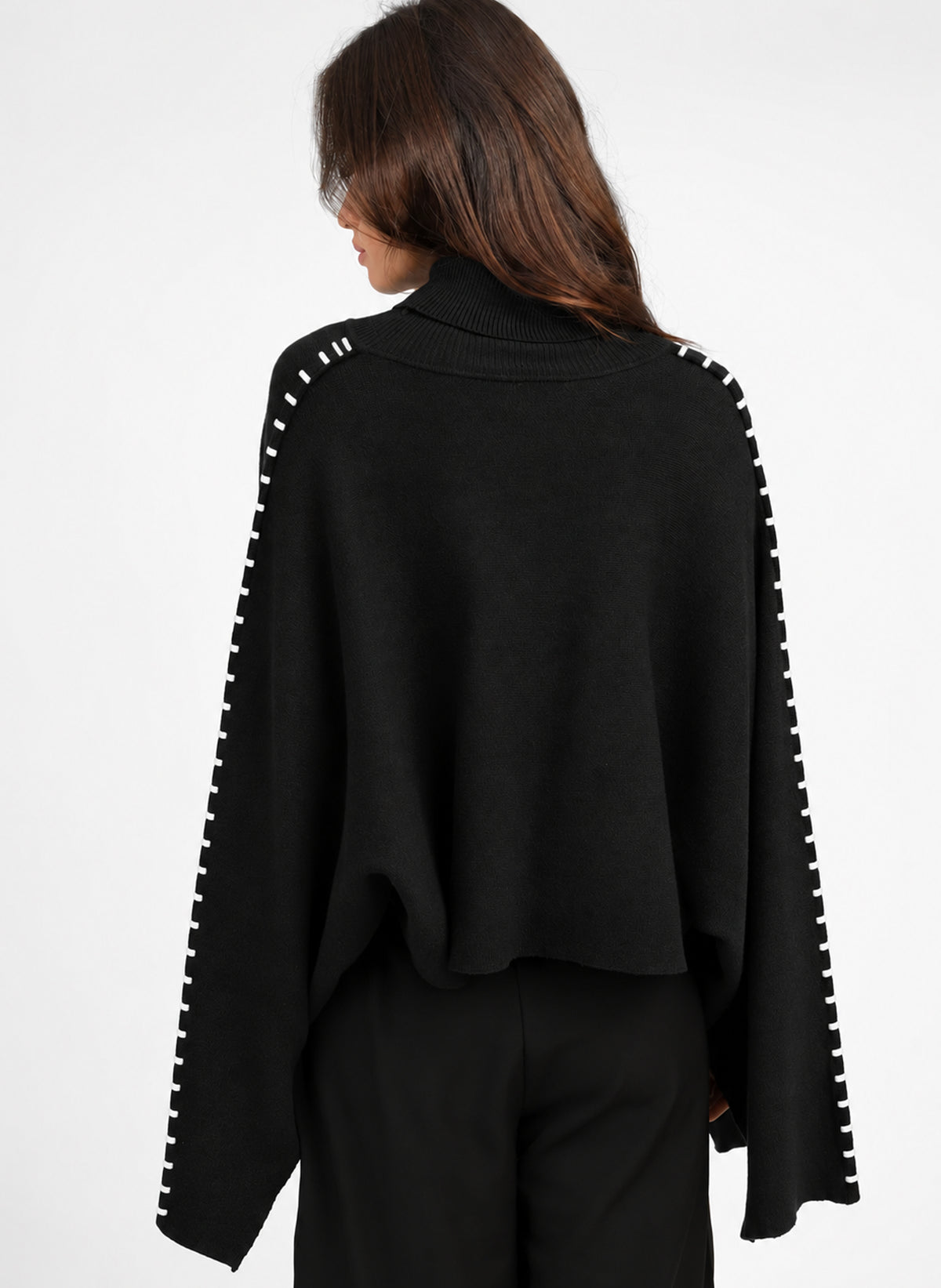 NOLYMPIA Sweater, Black