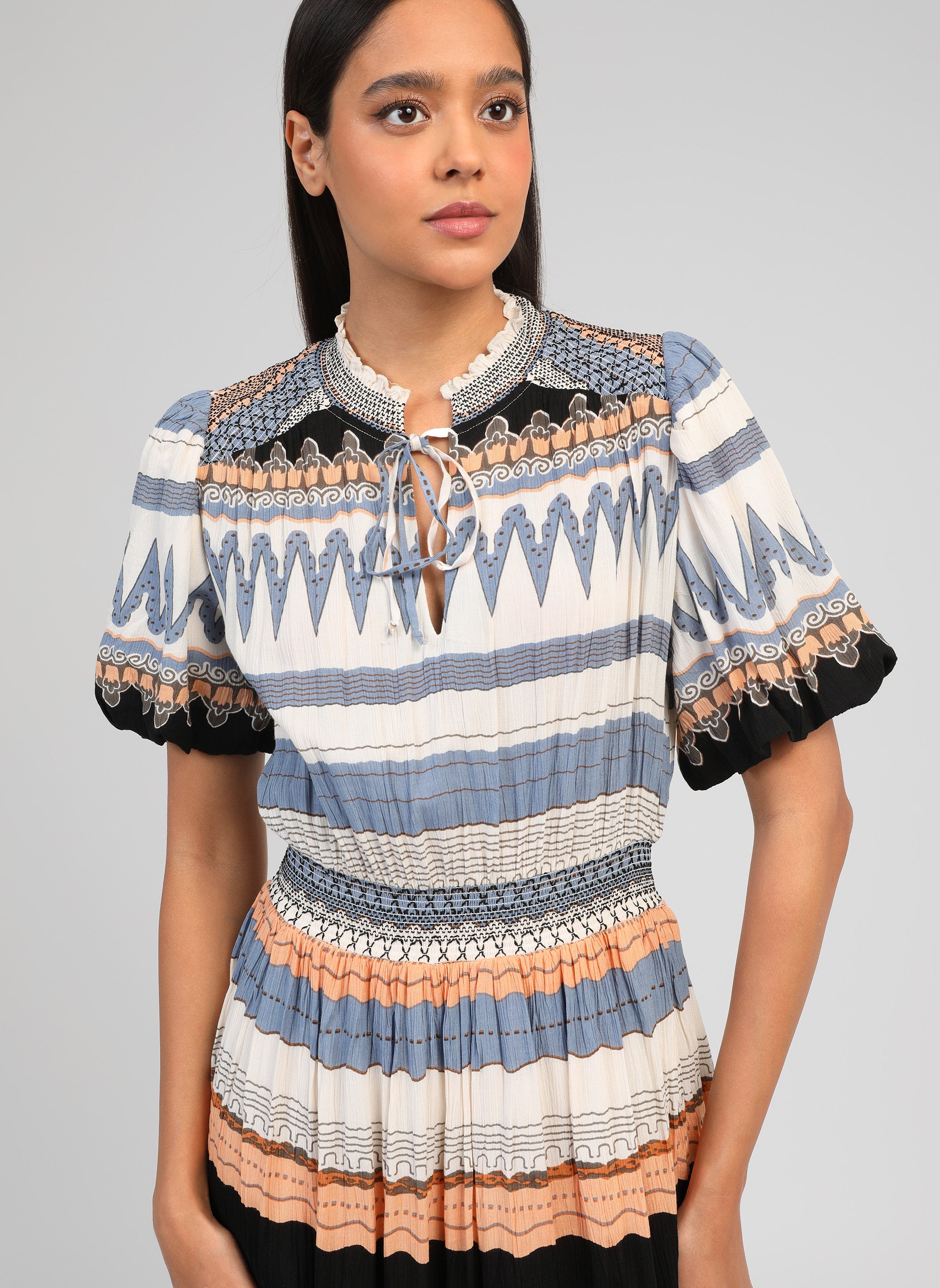 ROBE COURTE OCLAUDIA tamira ciel