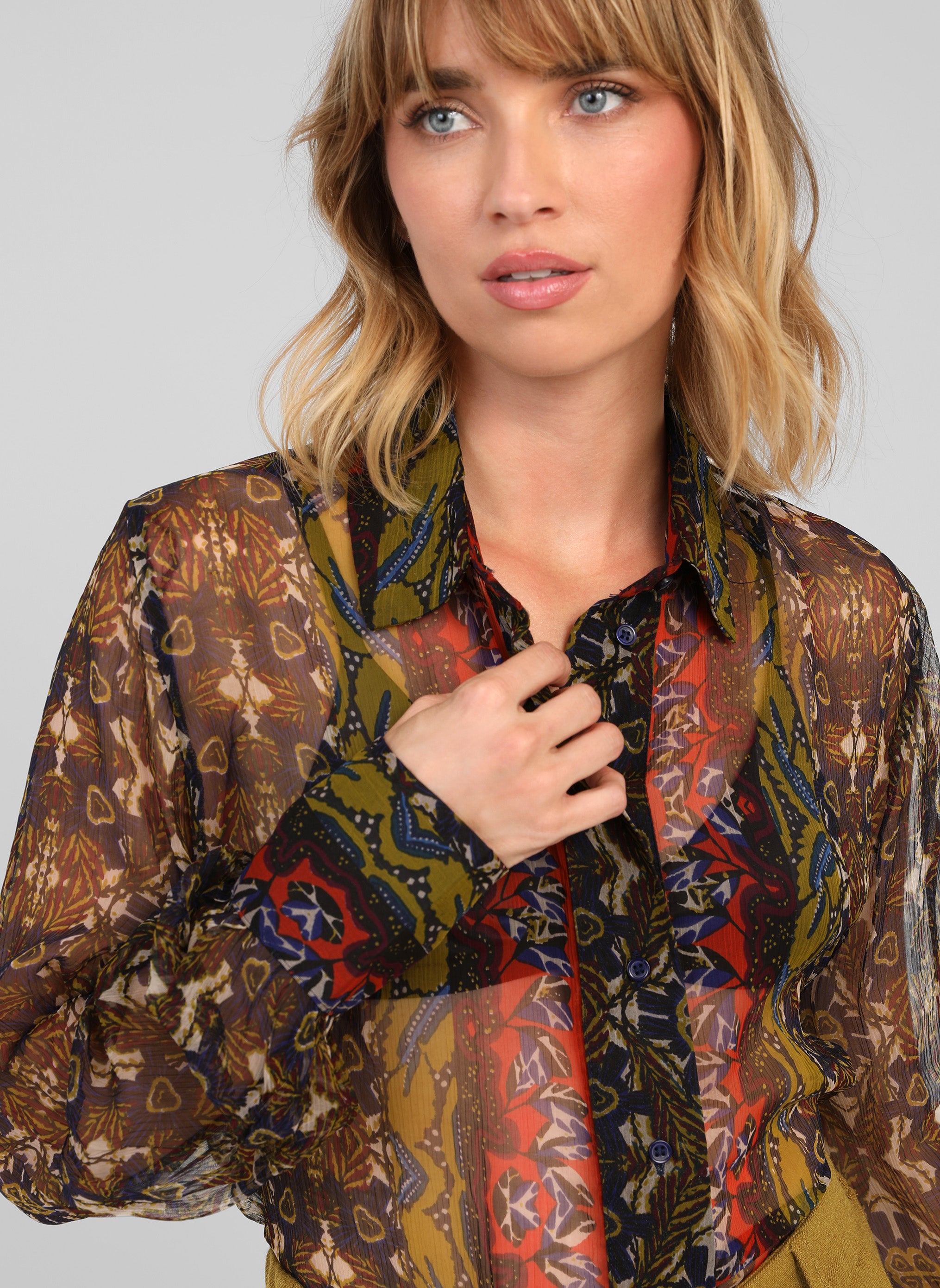 SARILA Feria Olive Shirt