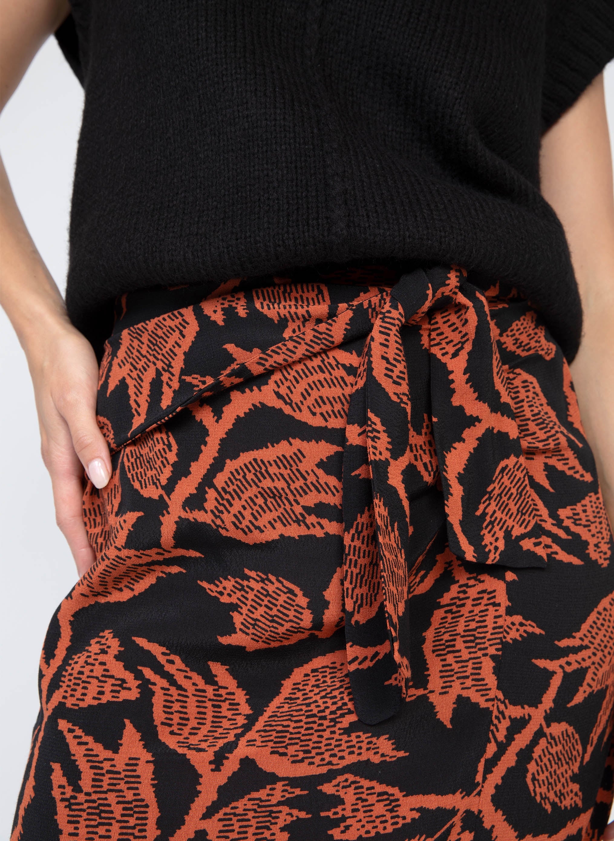 GABRILA short skirt nabilo caramel