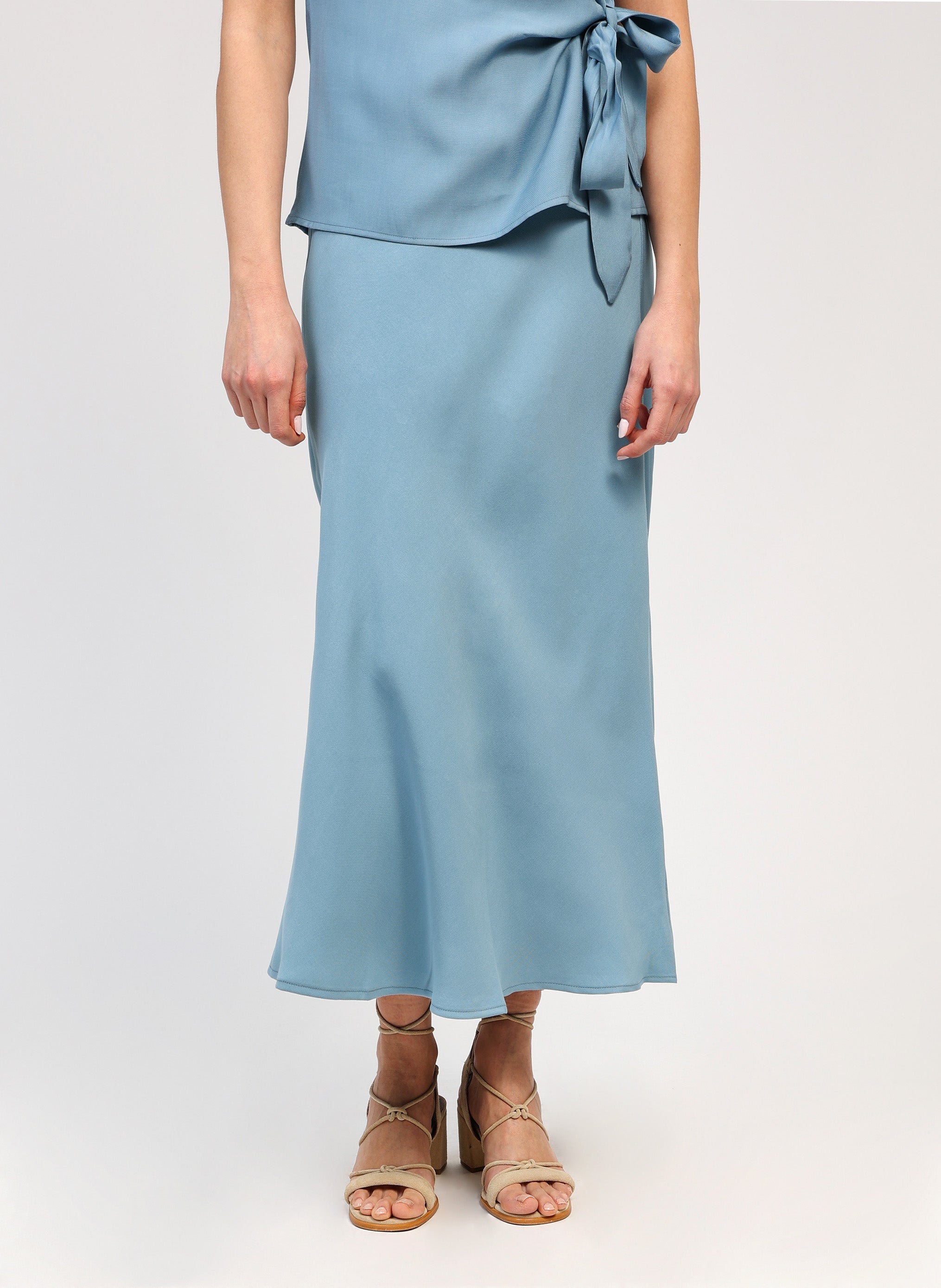 Falda midi GALVY sky