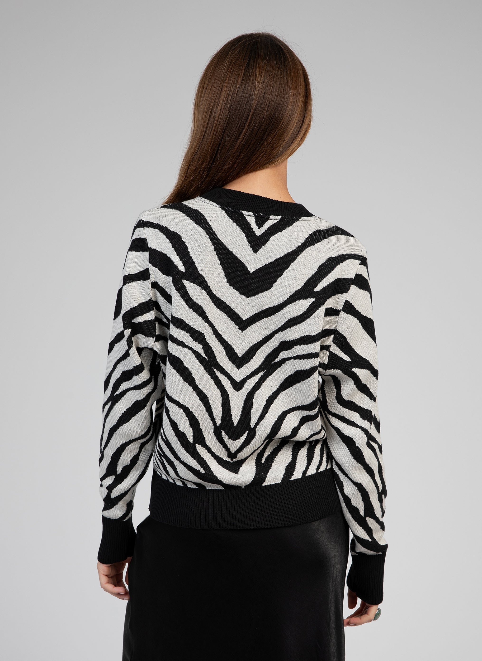 PULL LEZEBRA noir