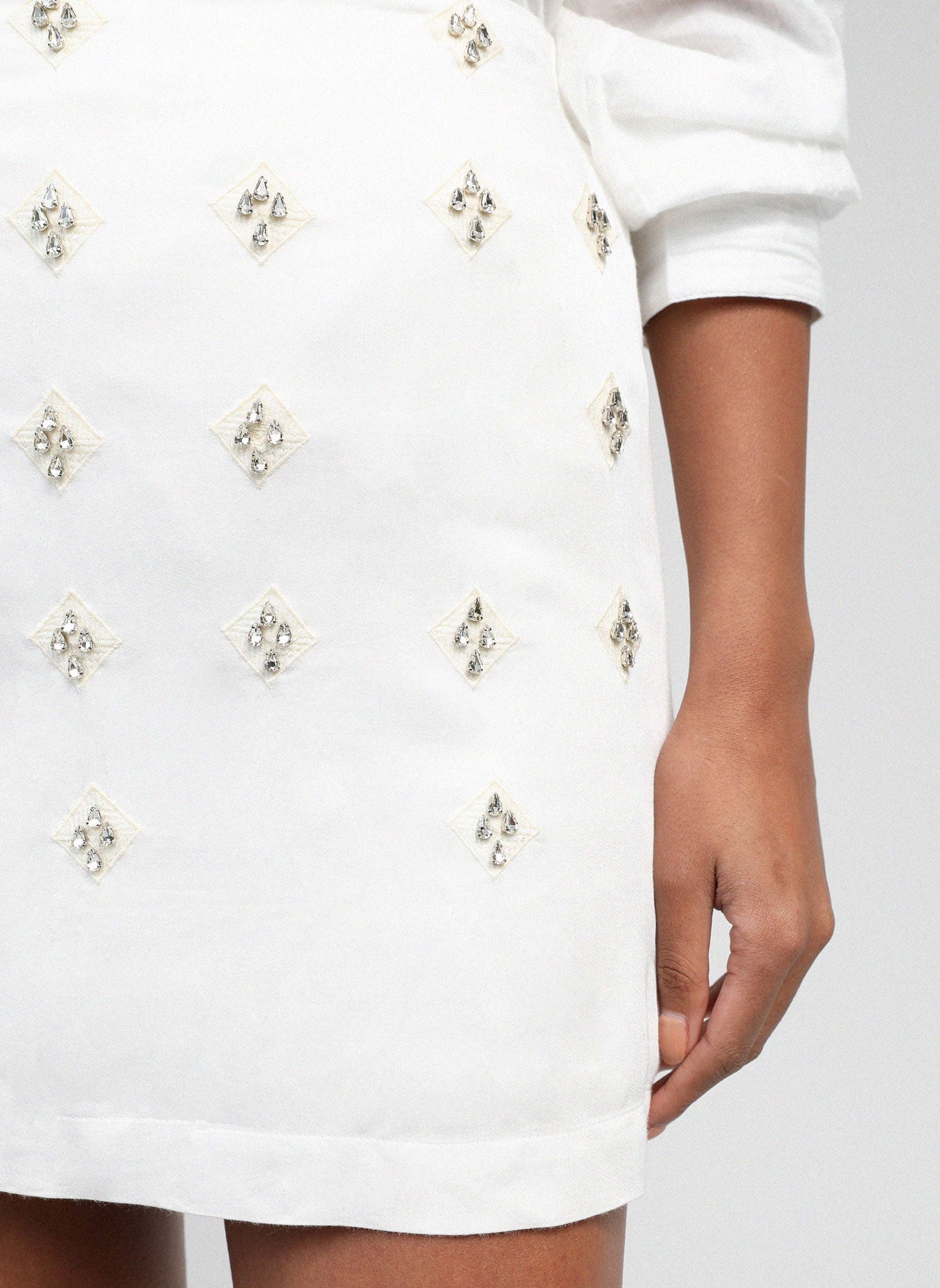 ROWEL SHORT SKIRT ecru